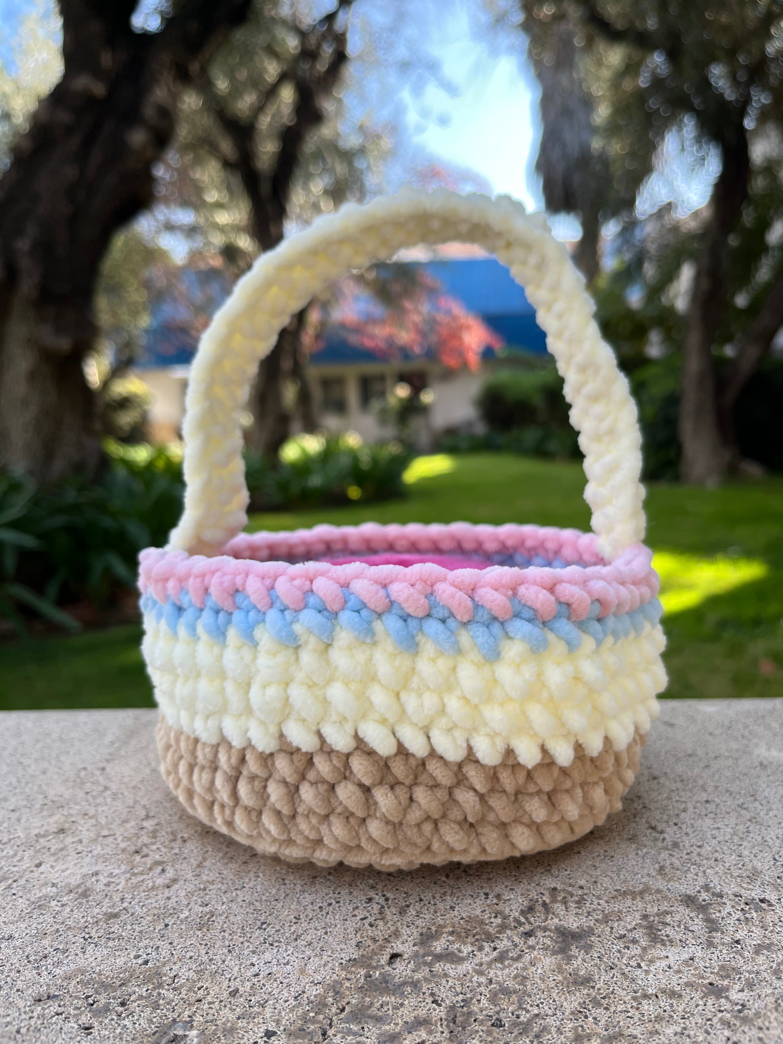 Canastito de Pascua en Velvet